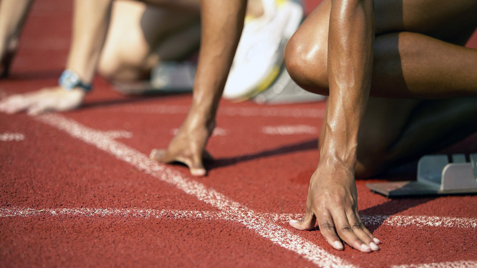 足球训练营暑期爆满显示家长对体育教育重视,家长对足球培训班的建议