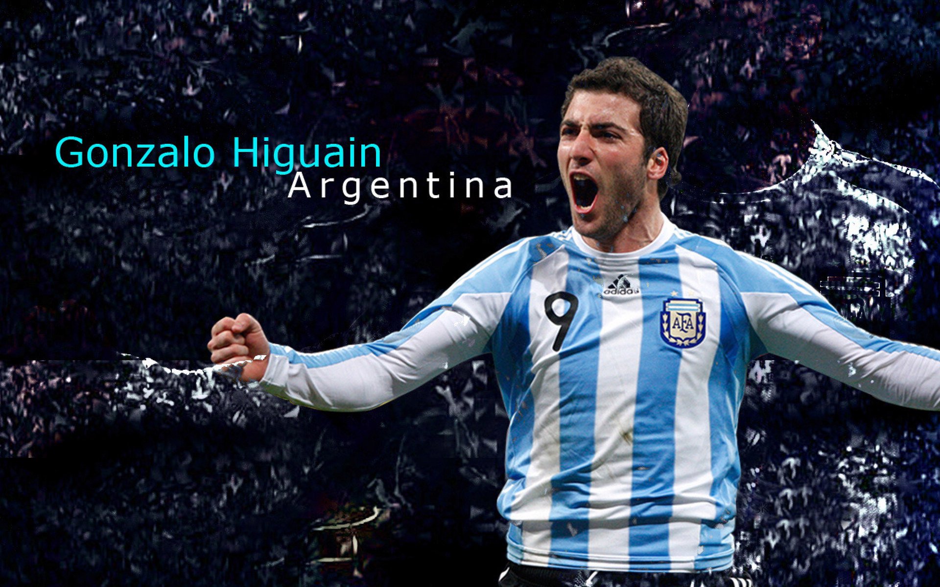 中超8月蓉城称霸 主帅锋霸获最佳荣誉，中超60球锋霸